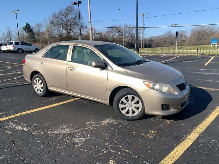 2010 Toyota Corolla 2