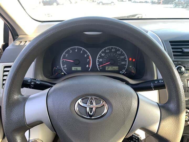 2010 Toyota Corolla 8
