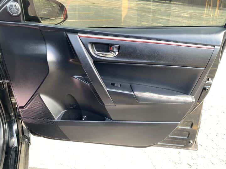 2016 Toyota Corolla 10