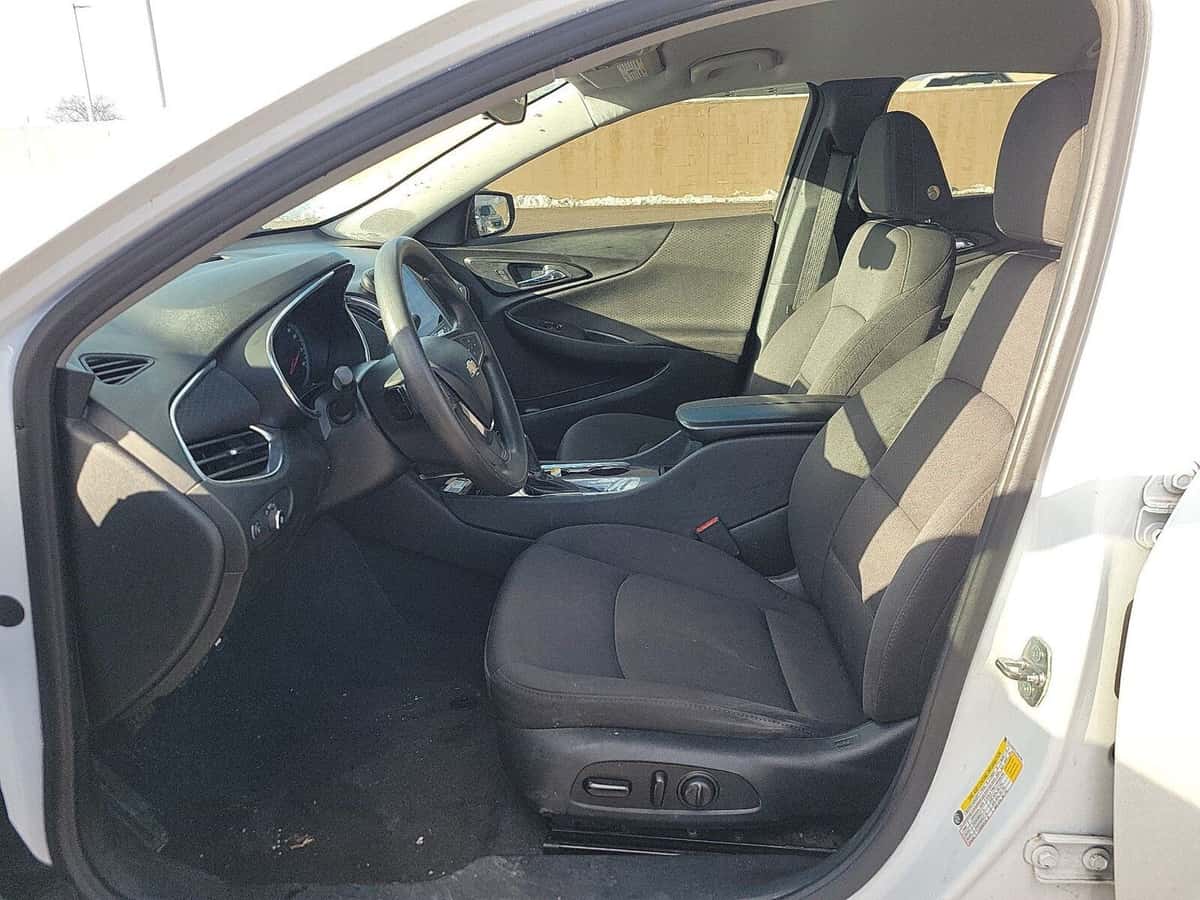2020 Chevrolet Malibu 5